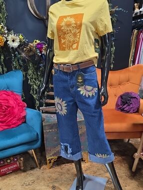 Yellow Sunflower Crop Jeans with Sunflower Brooch